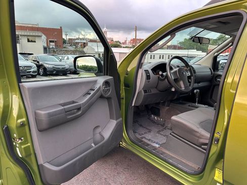 Used 2011 Nissan Xterra X RWD image 13