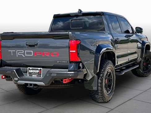 Used 2025 Toyota Tacoma TRD Pro AWD/4WD image 13