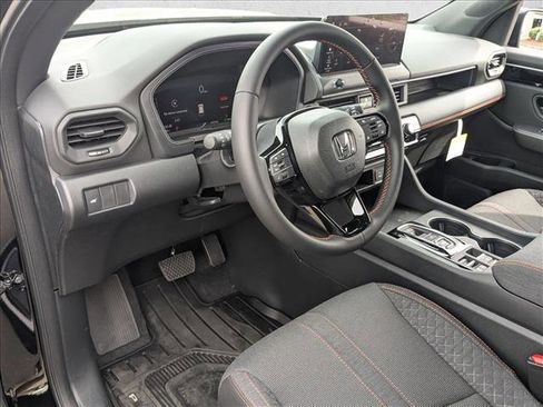 New 2026 Honda Pilot Sport image 3