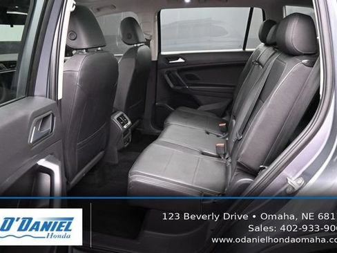 Used 2020 Volkswagen Tiguan SE w/ Panoramic Sunroof Package AWD/4WD image 35