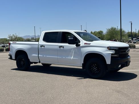 Used 2021 Chevrolet Silverado 1500 LT Trail Boss w/ Bed Protection Package AWD/4WD image 7