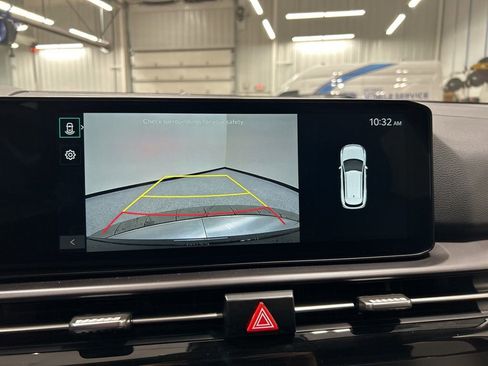 New 2026 Kia Sportage EX image 17