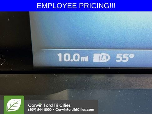 New 2026 Ford Maverick XLT w/ XLT Luxury Package AWD/4WD image 2