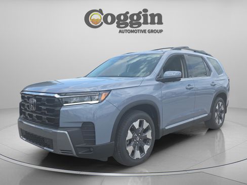 New 2026 Honda Pilot Touring image 1