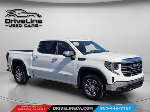 Used 2026 GMC Sierra 1500 SLT AWD/4WD image 9