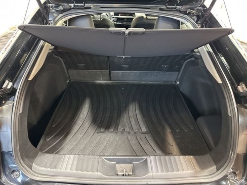 Used 2025 Toyota Prius Limited image 18