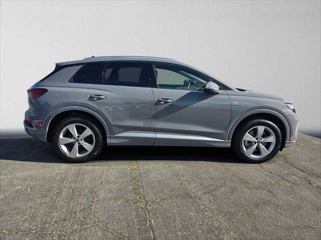 Used 2023 Audi Q4 e-tron Premium Plus w/ Premium Plus AWD/4WD image 2