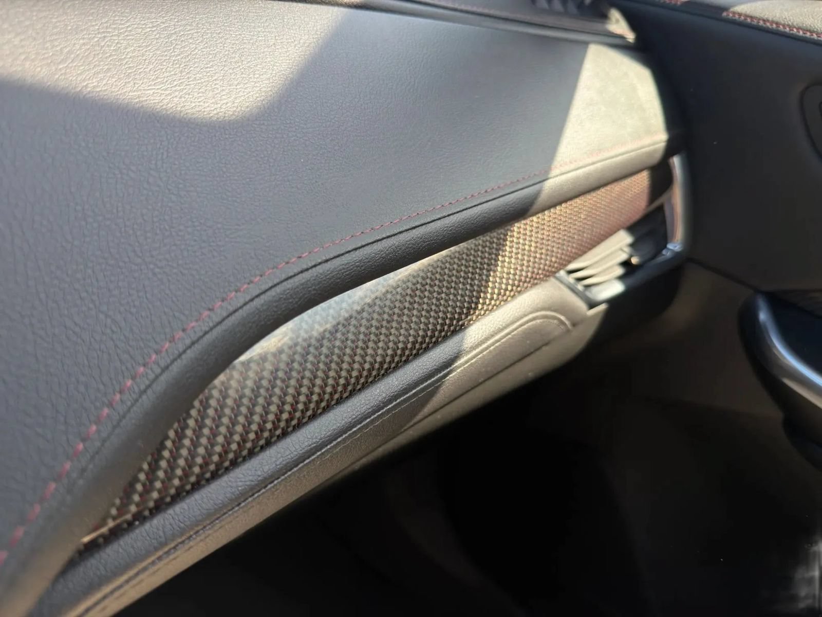 Used 2019 Cadillac XT4 Sport AWD/4WD image 22