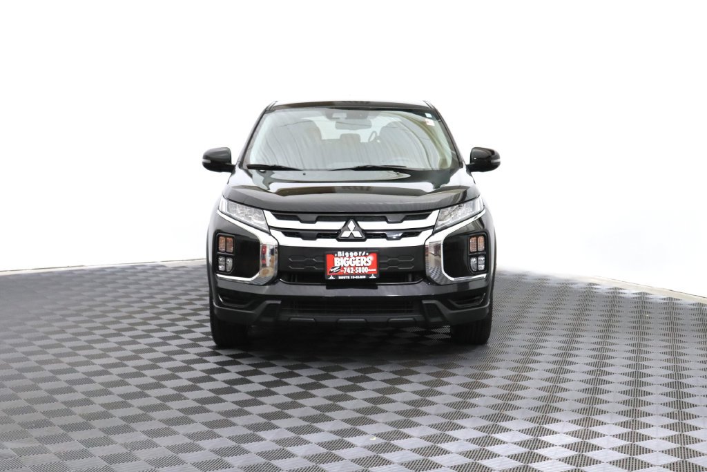 Used 2024 Mitsubishi Outlander Sport SE AWD/4WD image 2