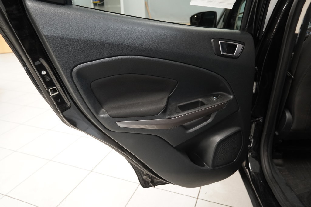 Used 2019 Ford EcoSport SE AWD/4WD image 26