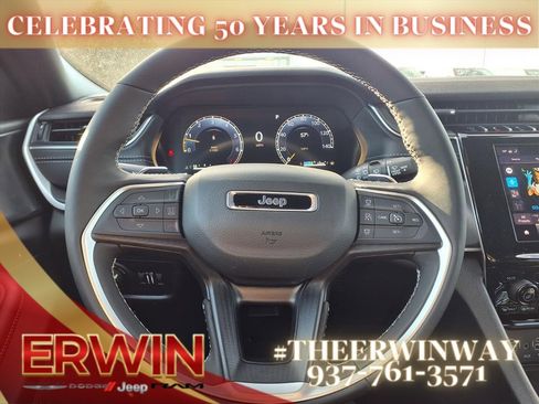 New 2025 Jeep Grand Cherokee Altitude w/ Trailer Tow Package image 13