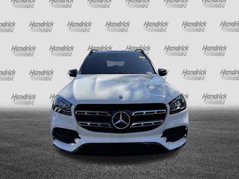 Used 2023 Mercedes-Benz GLS 450 4MATIC w/ AMG Line Exterior image 3