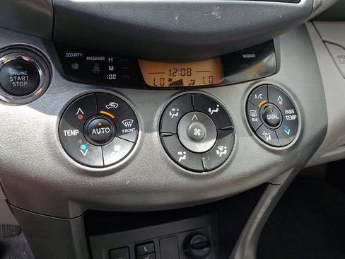 Used 2012 Toyota RAV4 Limited w/ Premium Plus Value Pkg AWD/4WD image 17