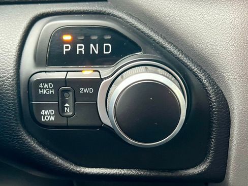 Used 2024 RAM 2500 Big Horn w/ Bed Utility Group image 26