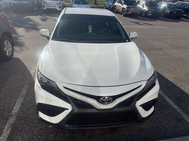 Used 2023 Toyota Camry SE w/ Convenience Package FWD image 9