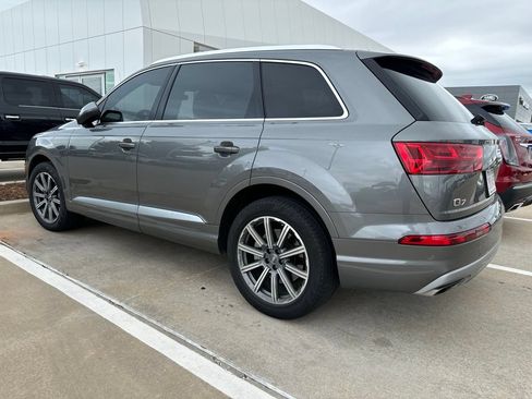 Used 2017 Audi Q7 3.0T Prestige w/ Prestige Package AWD/4WD image 4