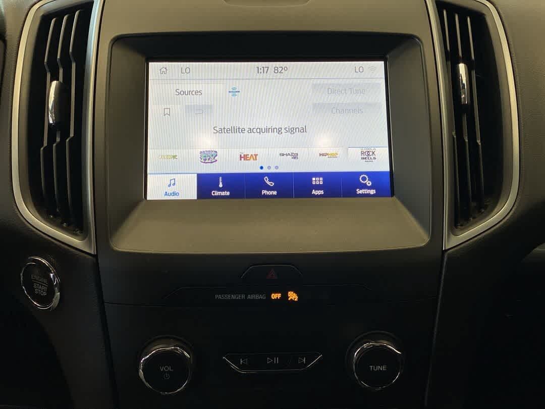 Used 2020 Ford Edge SE AWD/4WD image 19