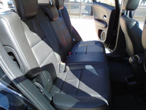 Used 2016 Honda HR-V EX-L image 11