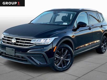 Used 2024 Volkswagen Tiguan SE