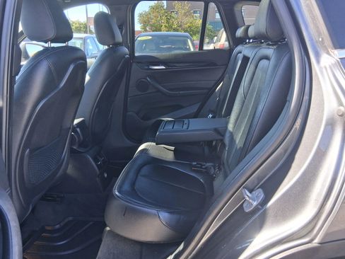 Used 2017 BMW X1 xDrive28i image 14