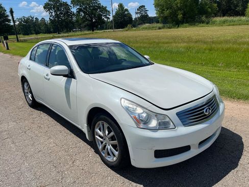 Used 2008 INFINITI G35 x Sedan w/ Premium Pkg AWD/4WD image 2