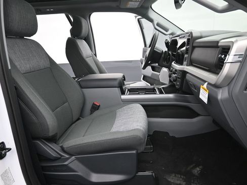 New 2026 Ford F250 XLT w/ XLT Premium Package image 25