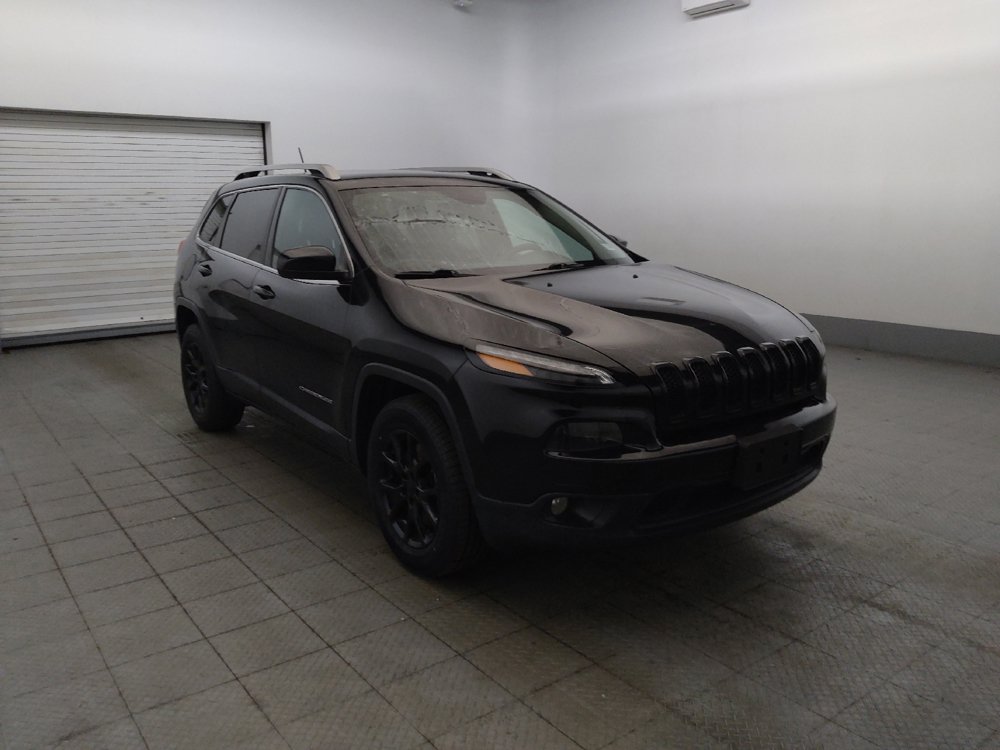 Used 2015 Jeep Cherokee Latitude AWD/4WD image 13