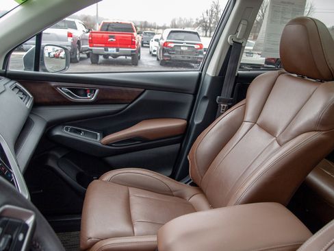 Used 2023 Subaru Ascent Touring image 13