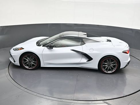 Used 2024 Chevrolet Corvette Stingray Preferred Conv w/ Battery Protection Package RWD image 15