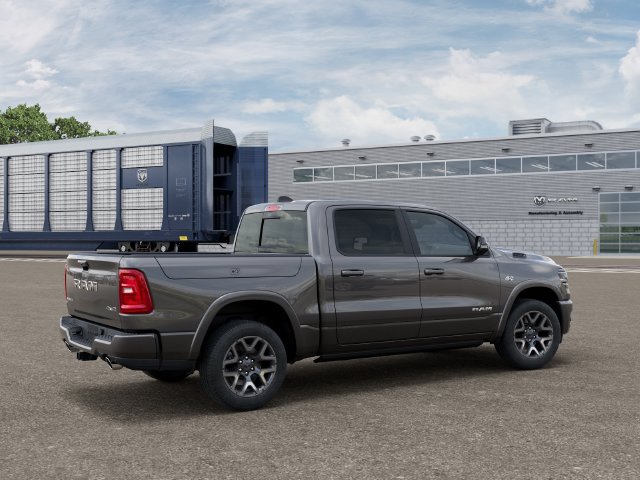New 2027 RAM 1500 Laramie AWD/4WD image 5