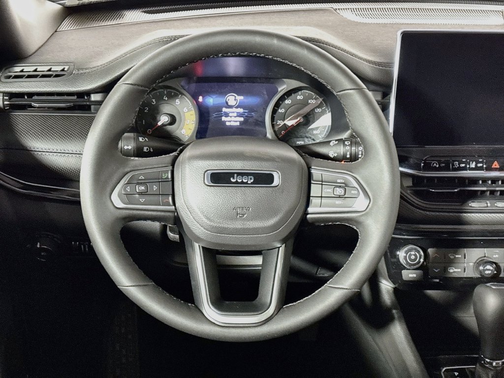 Certified 2026 Jeep Compass Latitude AWD/4WD image 14