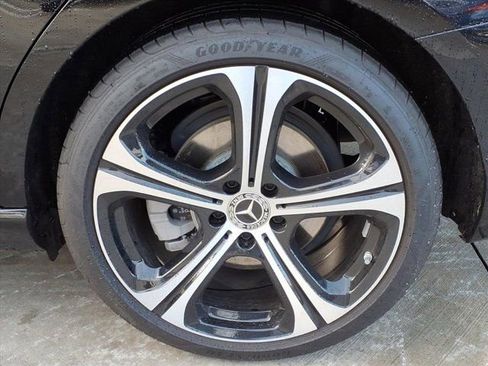 Used 2025 Mercedes-Benz C 300 C 300 image 24