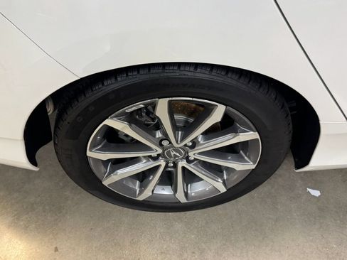Certified 2025 Acura Integra FWD image 14