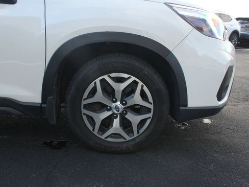 Used 2020 Subaru Forester Premium w/ Popular Package #1 AWD/4WD image 9