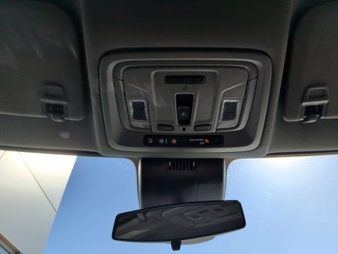 Used 2024 GMC Sierra 1500 Elevation w/ Preferred Package image 26