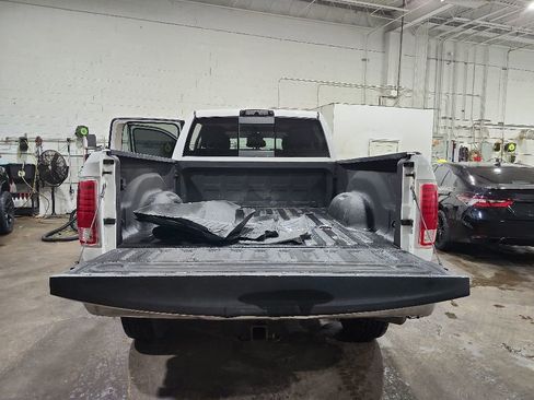 Used 2017 RAM 2500 Laramie AWD/4WD image 15