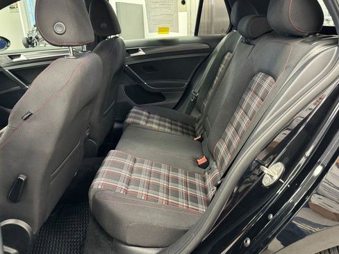 Used 2020 Volkswagen GTI S image 20