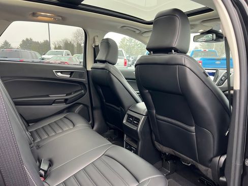 Certified 2024 Ford Edge SEL w/ Convenience Package image 36