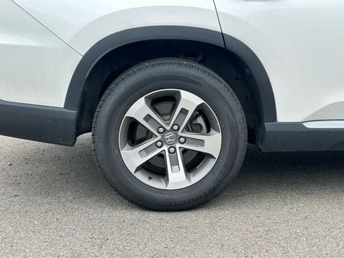 Used 2025 Honda Pilot EX-L image 23