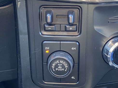 Used 2022 Ford F150 XLT w/ Equipment Group 302A High image 29