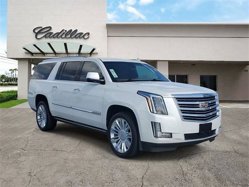 Used 2019 Cadillac Escalade ESV Platinum image 7
