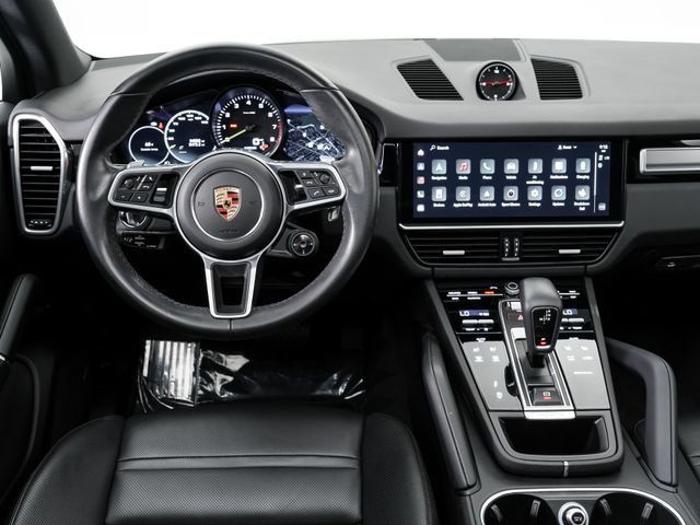 Certified 2023 Porsche Cayenne Platinum Edition AWD/4WD image 18