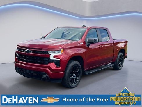 Used 2024 Chevrolet Silverado 1500 RST AWD/4WD image 2