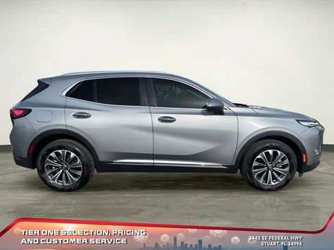 New 2025 Buick Envision Preferred image 6