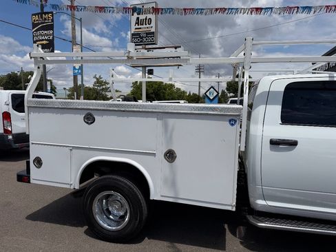 Used 2024 RAM 3500 Big Horn AWD/4WD image 12