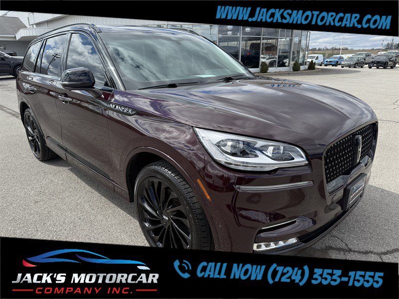 Used 2024 Lincoln Aviator Reserve w/ Equipment Group 201A AWD/4WD image 1