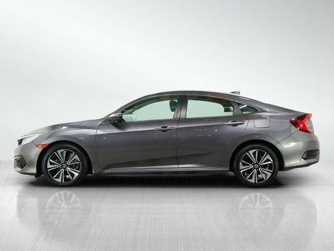 Used 2018 Honda Civic EX-T image 2