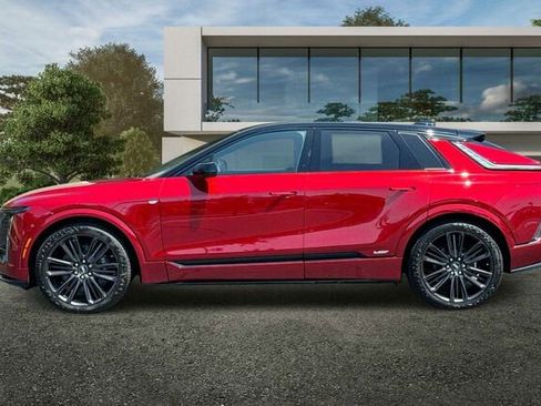 New 2026 Cadillac Lyriq V w/ LPO, Floor Liner Package image 7