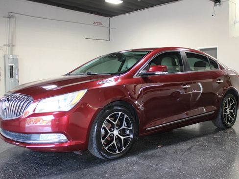 Used 2016 Buick LaCrosse Sport Touring w/ Experience Buick Package FWD image 6