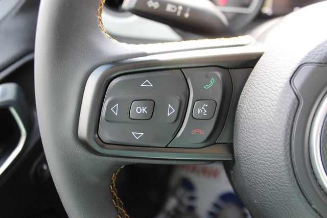 Used 2024 Jeep Wrangler Unlimited Sport AWD/4WD image 12